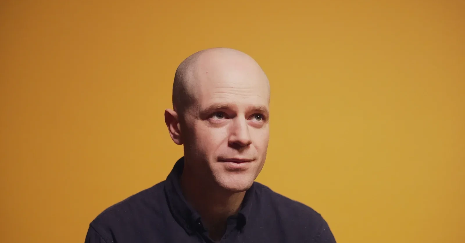 David Elms Describes A Room